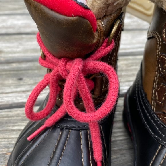 Gap Duck Boots for Toddler (size 5) - Picture 8 of 13